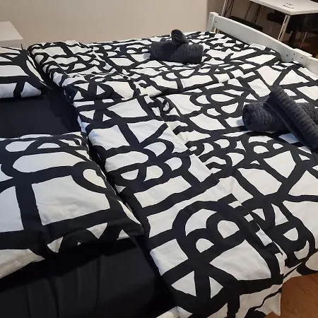 Aurora, Big House With Warmed Outside Pool And Jacuzzi Masku