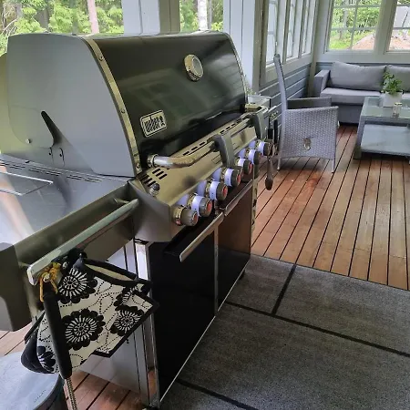 Aurora, Big House With Warmed Outside Pool And Jacuzzi